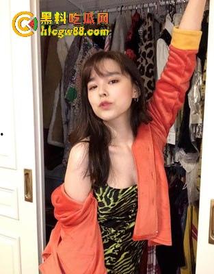 宅男女神『 沫子 』早期和榜一大哥啪啪视频流出，叫床浪到不行，小母狗本性暴露无遗！-7